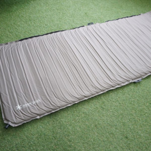 キャンピングマット2.5w 