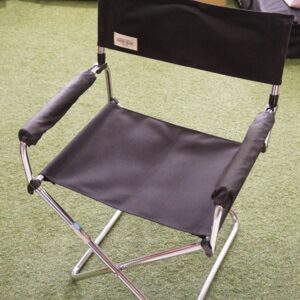フォールディングディレクターズチェア