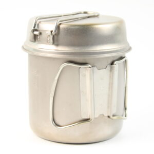 チタントレック900