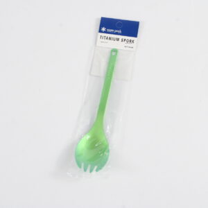 チタン先割れスプーン　グリーン