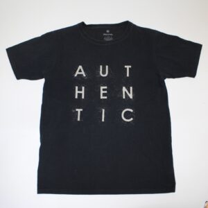 Authentic Campstyle Tシャツ